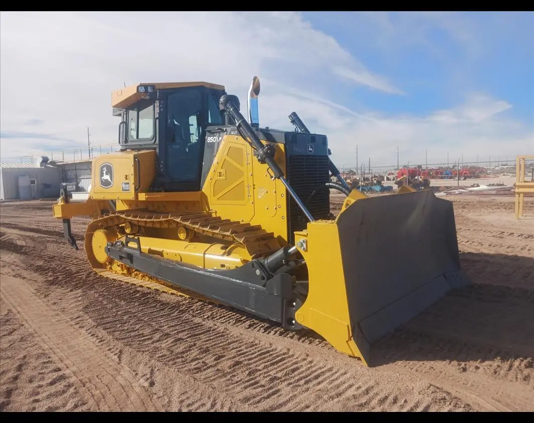 Excavator vs. Bulldozer